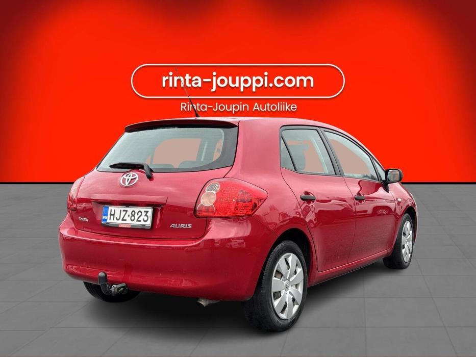 TOYOTA AURIS 2009