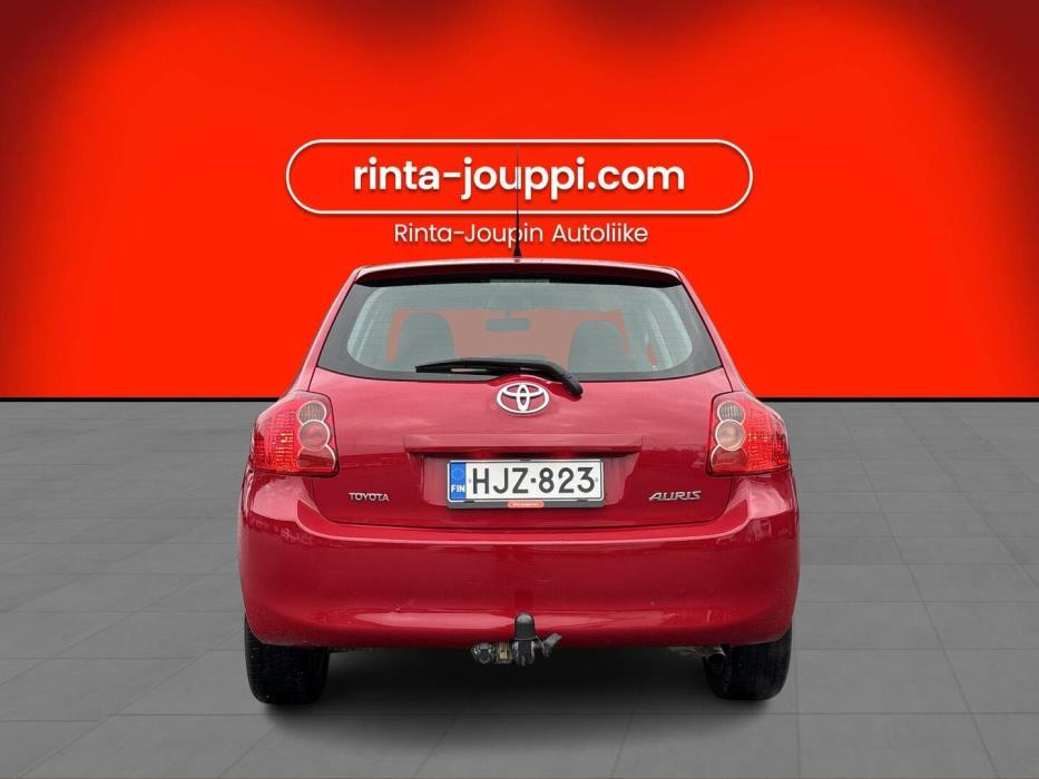 TOYOTA AURIS 2009