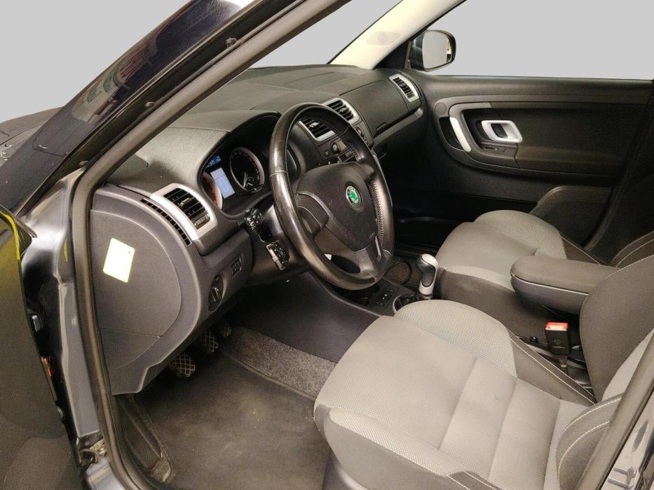 SKODA Fabia 2008