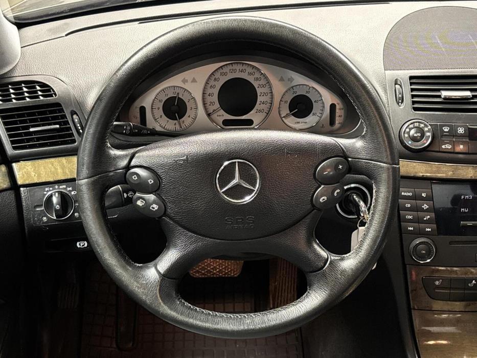 MERCEDES-BENZ E 2007