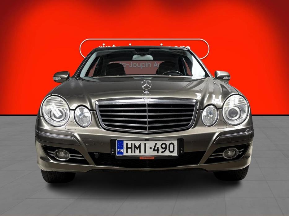 MERCEDES-BENZ E 2007