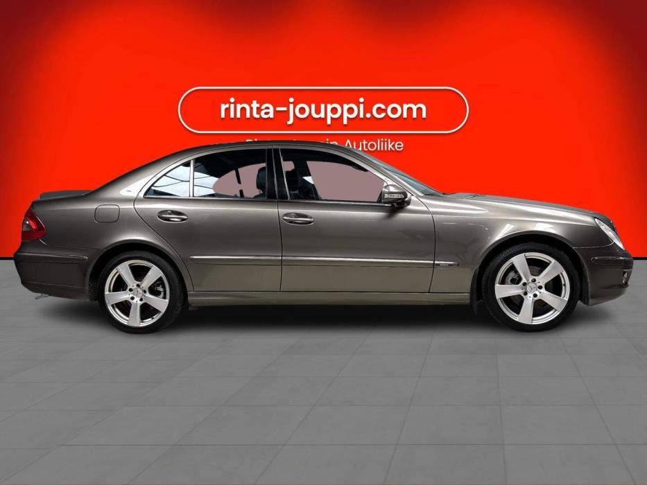 MERCEDES-BENZ E 2007