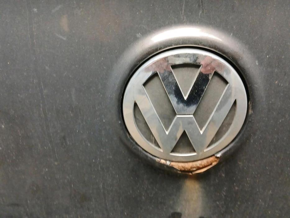 VOLKSWAGEN Passat 2009