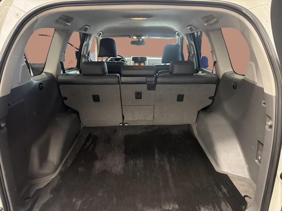 TOYOTA Land Cruiser 2010