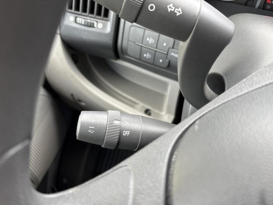 ADRIA CORAL S 670 SLT 2011