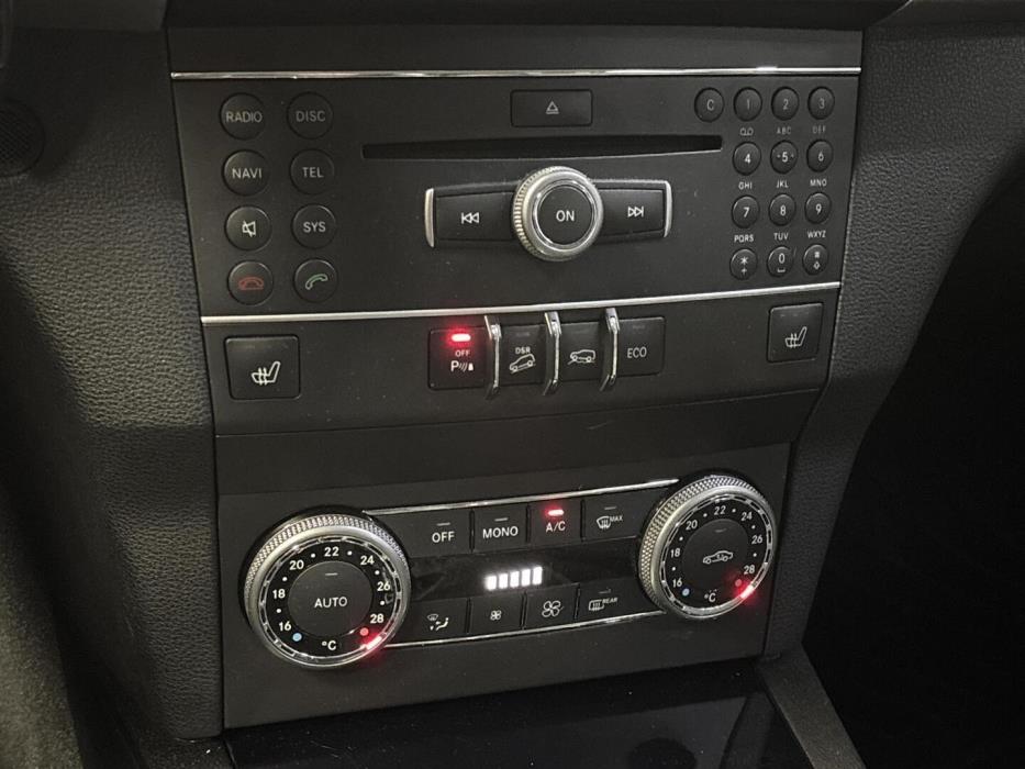 MERCEDES-BENZ GLK 2012