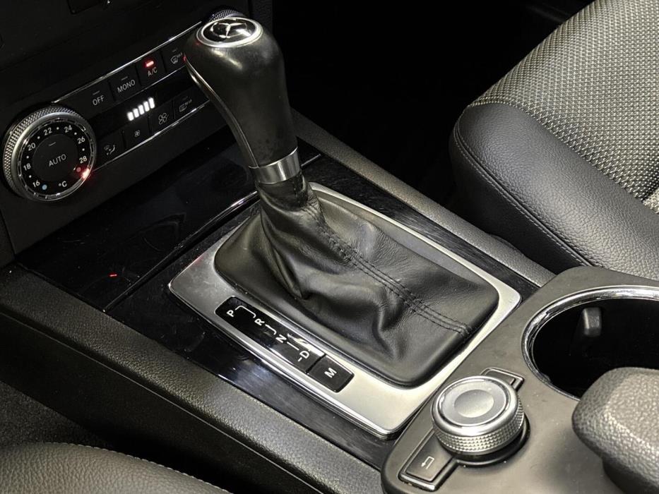 MERCEDES-BENZ GLK 2012