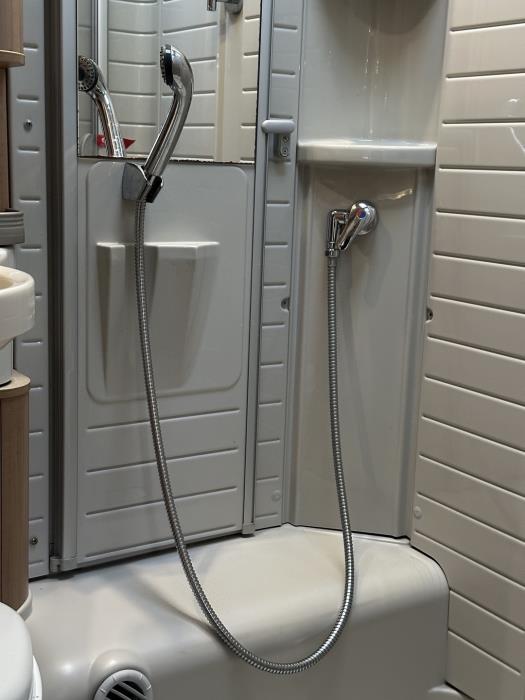 BÜRSTNER Nexxo T 715G 2013