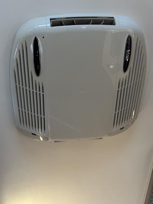 BÜRSTNER Nexxo T 715G 2013