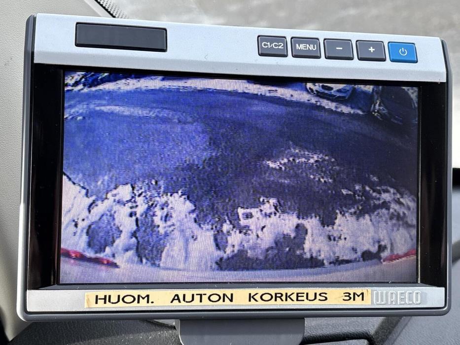 BÜRSTNER Nexxo T 715G 2013