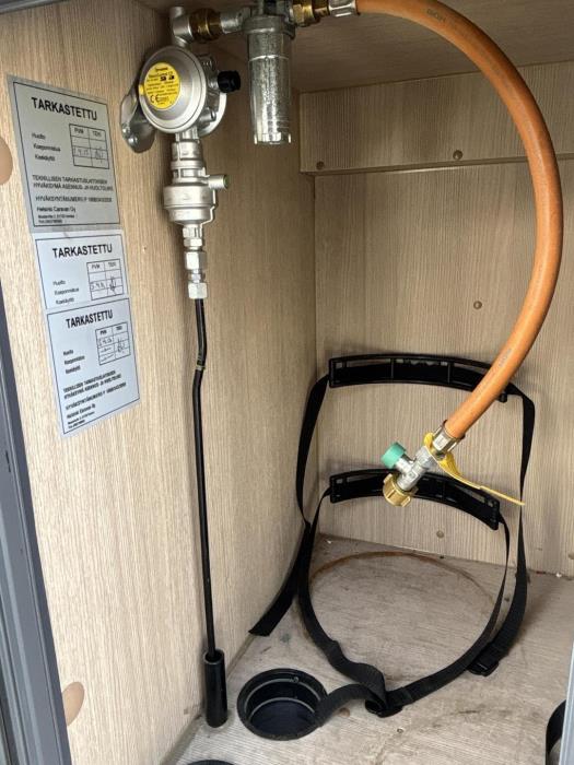 BÜRSTNER Nexxo T 715G 2013