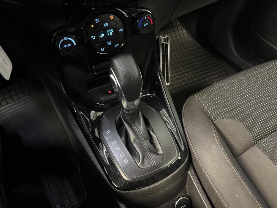 FORD Fiesta 2016