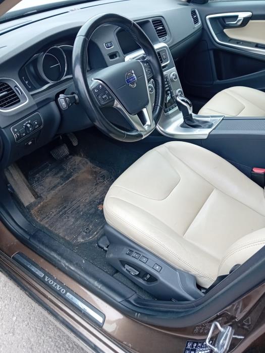 VOLVO V60 Cross Country 2017