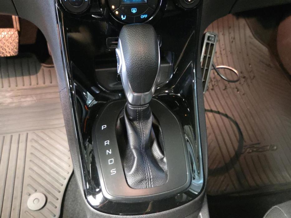 FORD Fiesta 2015