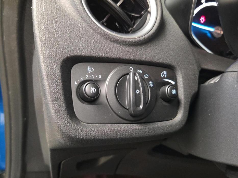 FORD Fiesta 2015