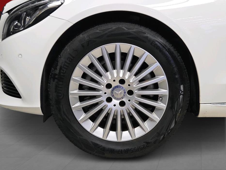MERCEDES-BENZ C 2017