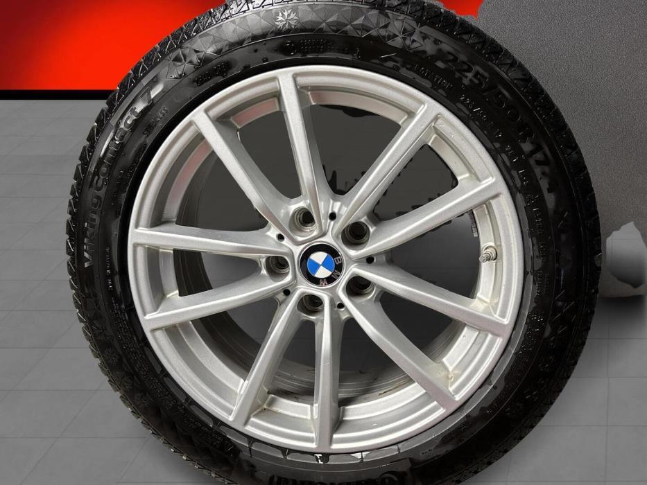 BMW 330 2021