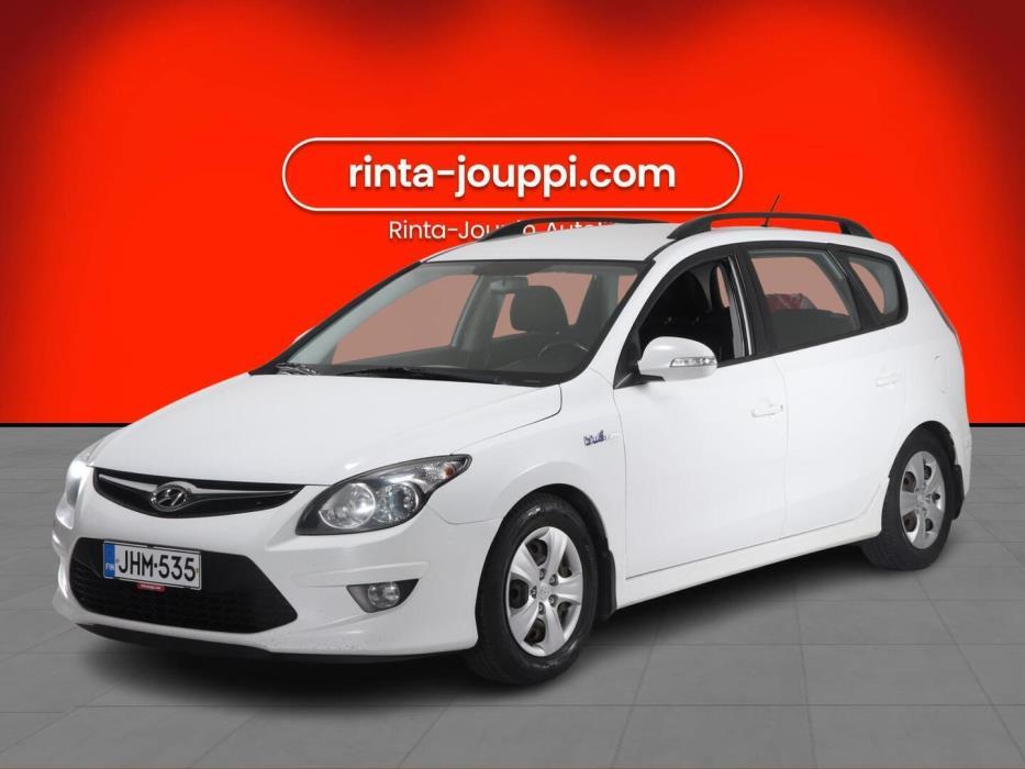 HYUNDAI i30 2011