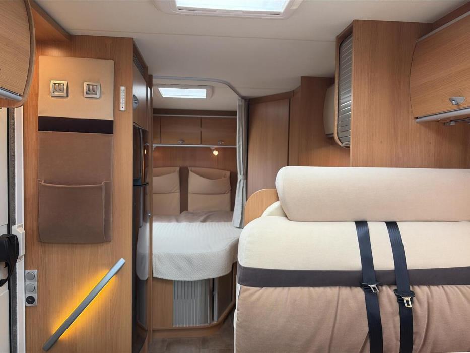 BÜRSTNER T 660 NEXXO 2011