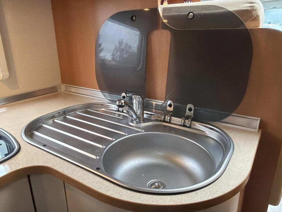 BÜRSTNER T 660 NEXXO 2011