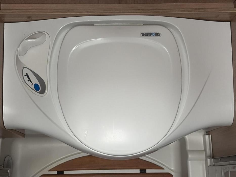 BÜRSTNER T 660 NEXXO 2011
