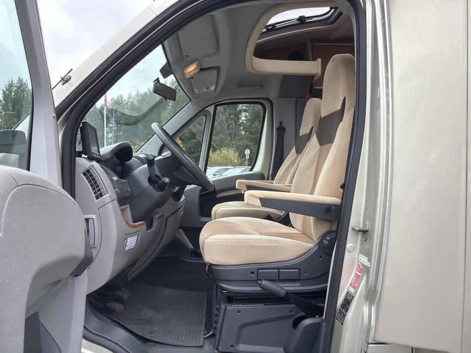 BÜRSTNER T 660 NEXXO 2011