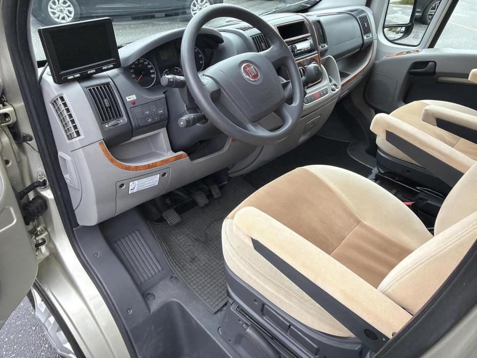 BÜRSTNER T 660 NEXXO 2011