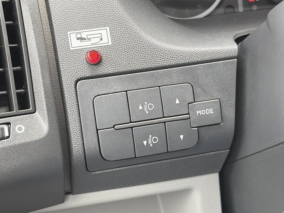 BÜRSTNER T 660 NEXXO 2011