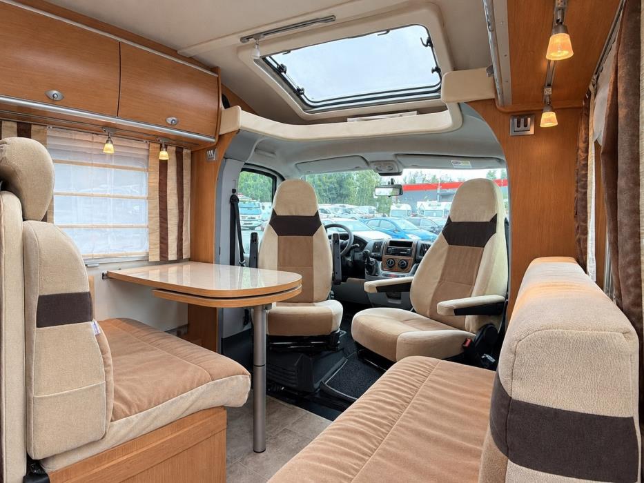 BÜRSTNER T 660 NEXXO 2011