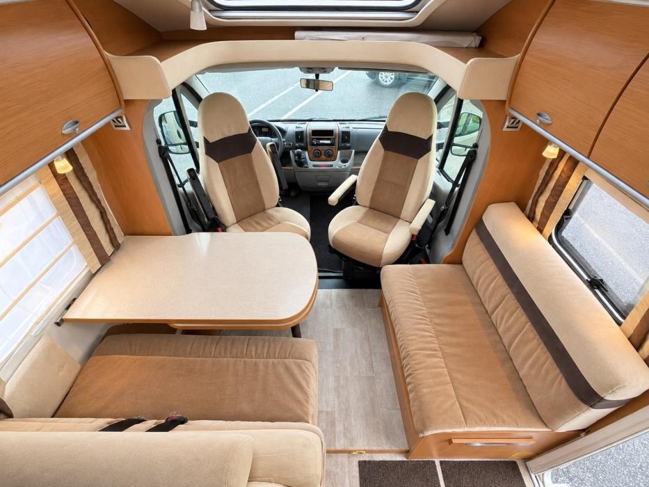 BÜRSTNER T 660 NEXXO 2011