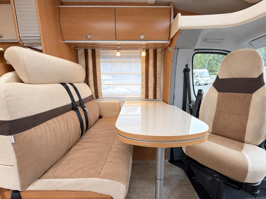 BÜRSTNER T 660 NEXXO 2011