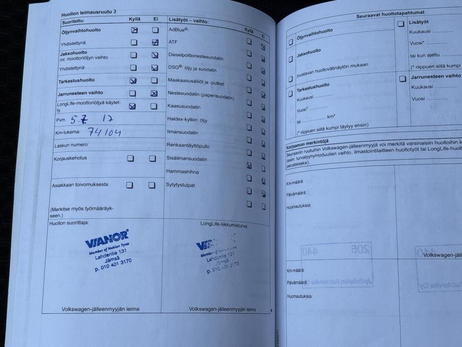 VOLKSWAGEN Passat 2012