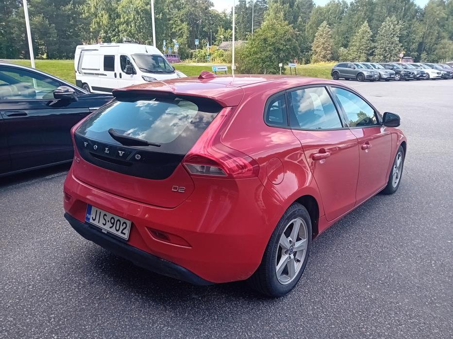 VOLVO V40 2012