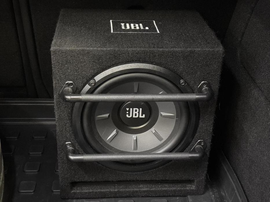 MERCEDES-BENZ A 2016