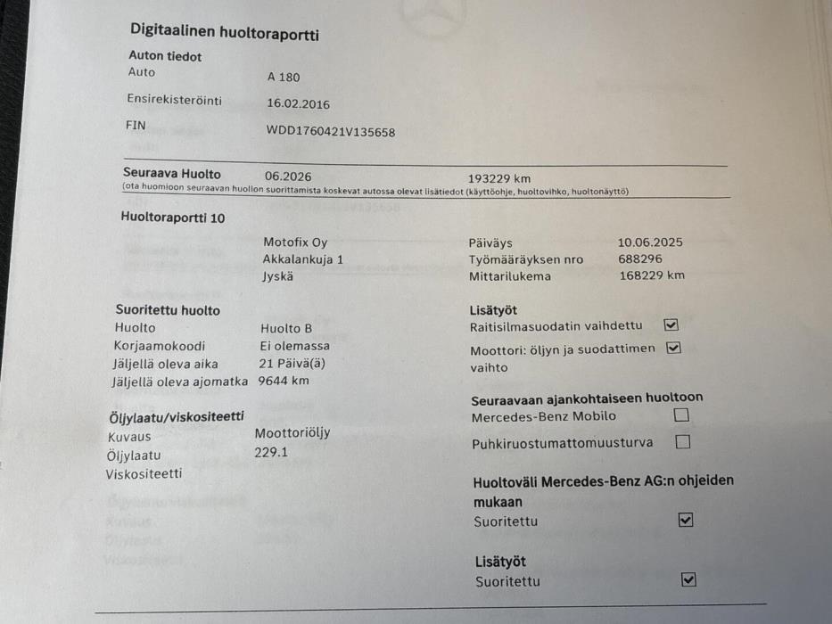 MERCEDES-BENZ A 2016