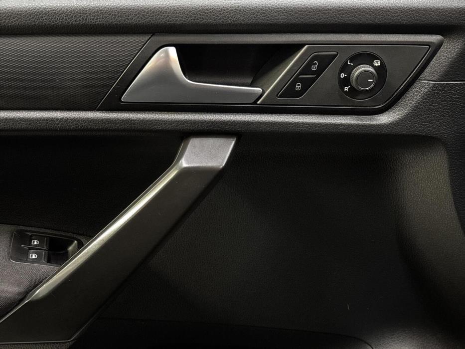 VOLKSWAGEN Caddy 2017