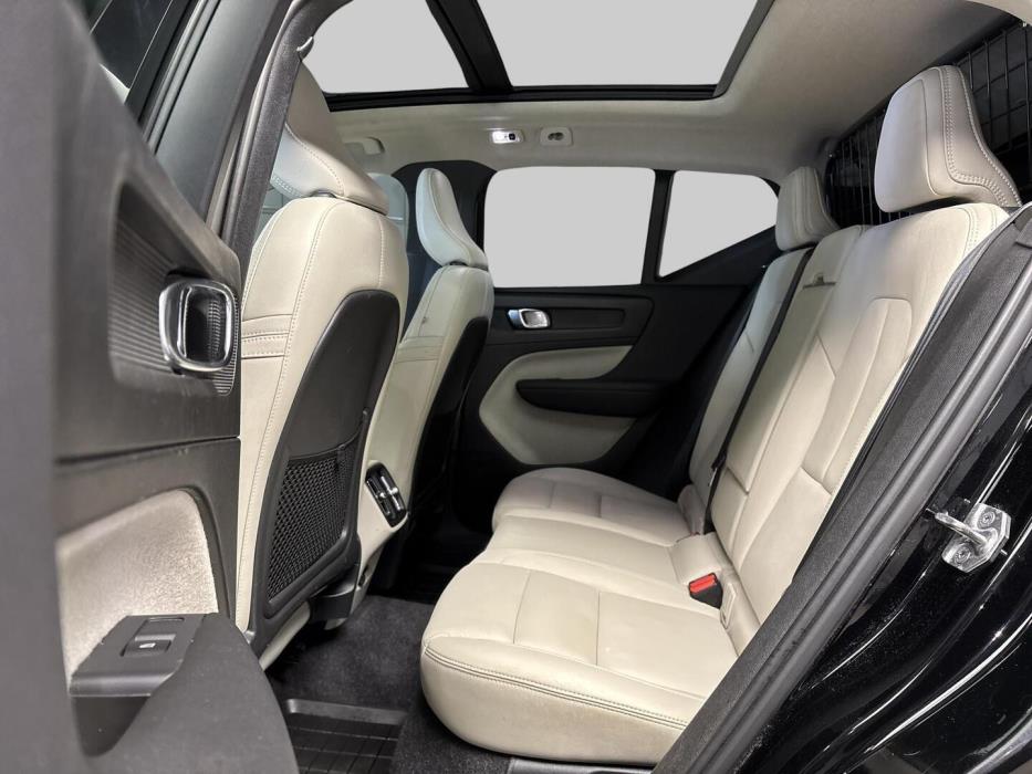 VOLVO XC40 2018