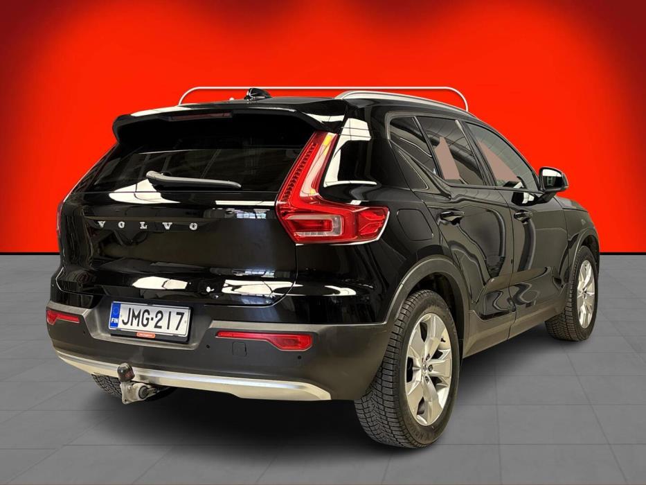VOLVO XC40 2018