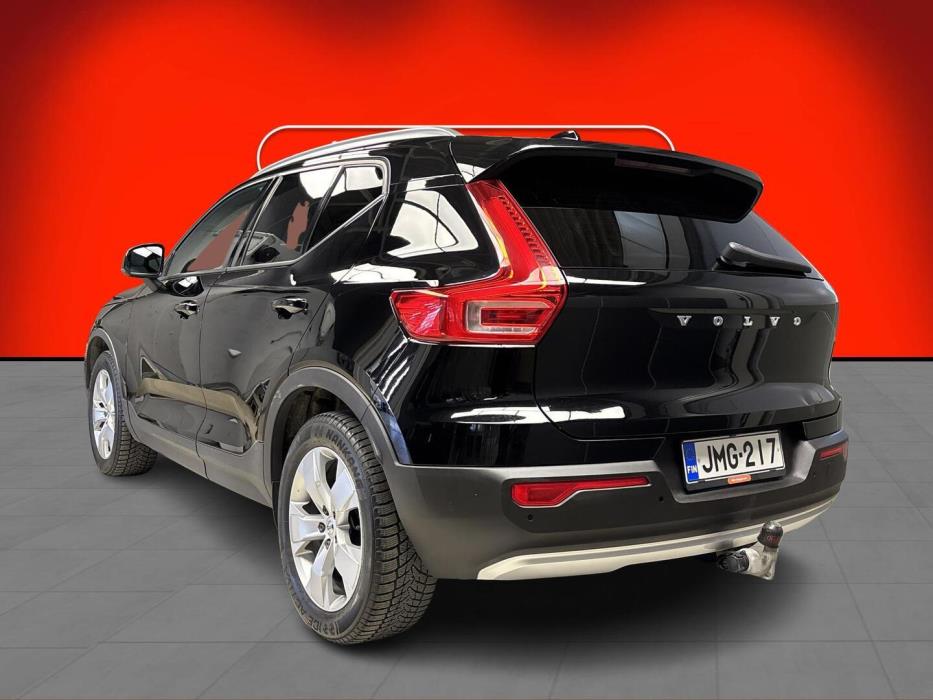 VOLVO XC40 2018