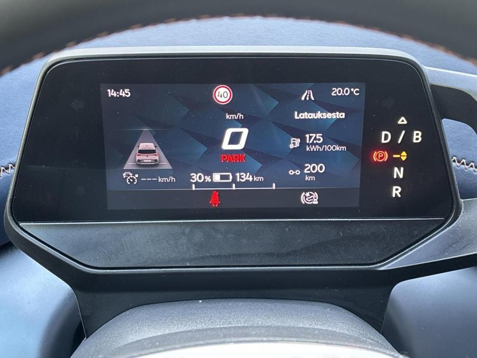 CUPRA Born 2023