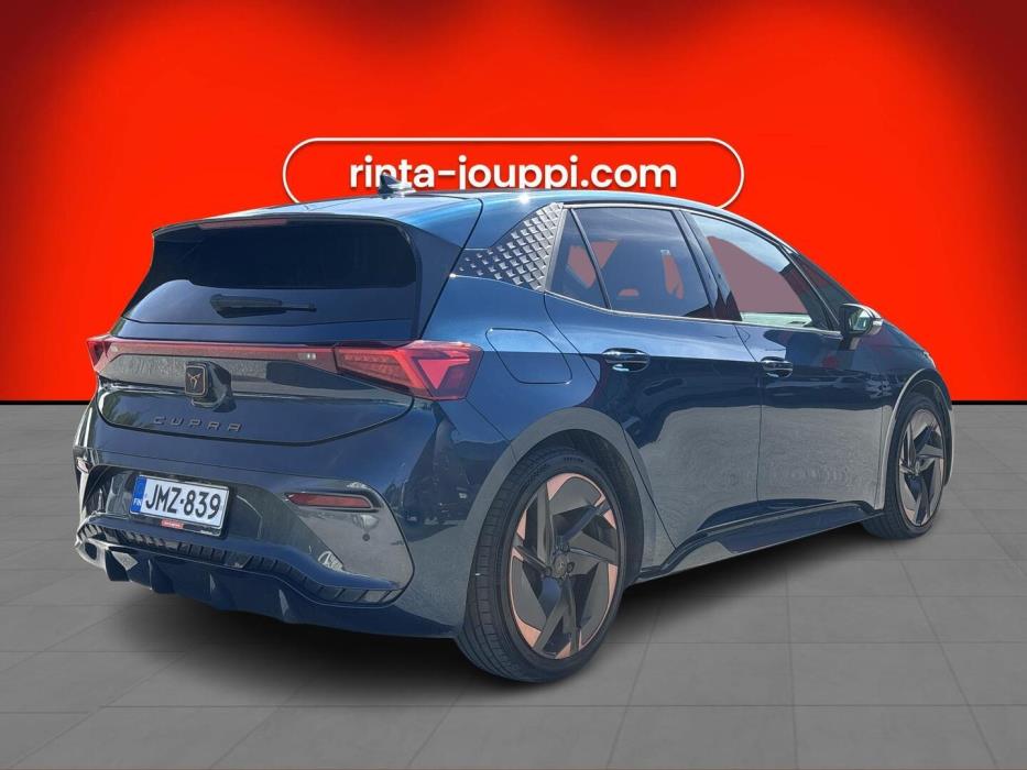 CUPRA Born 2023
