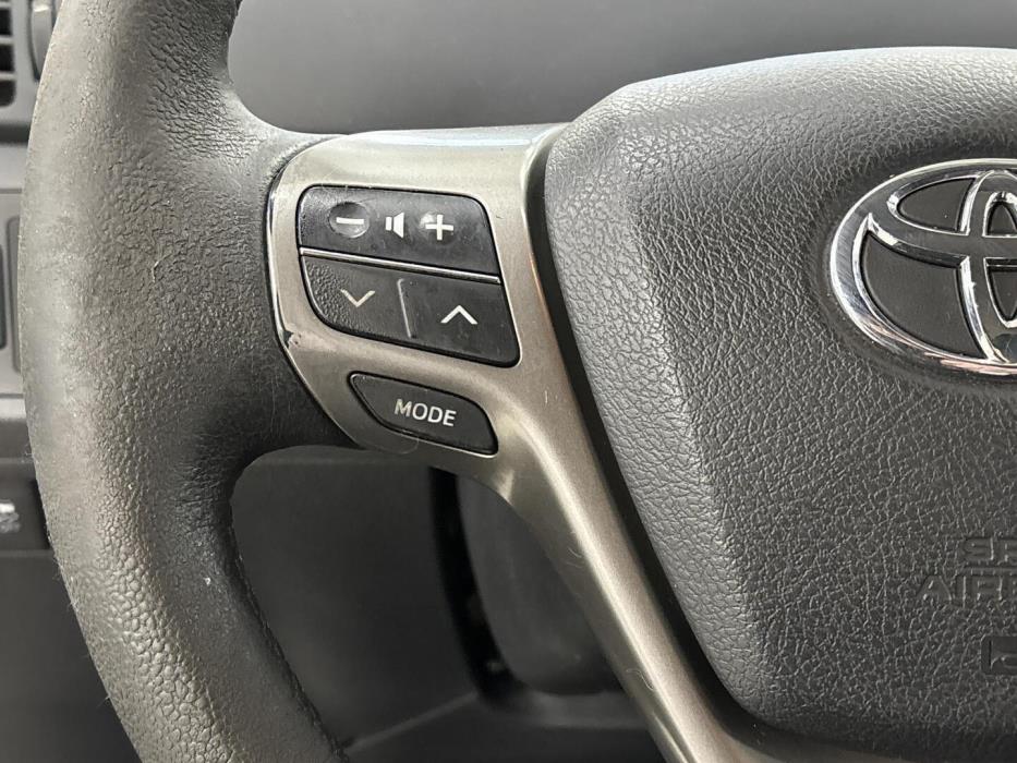 TOYOTA Verso 2010