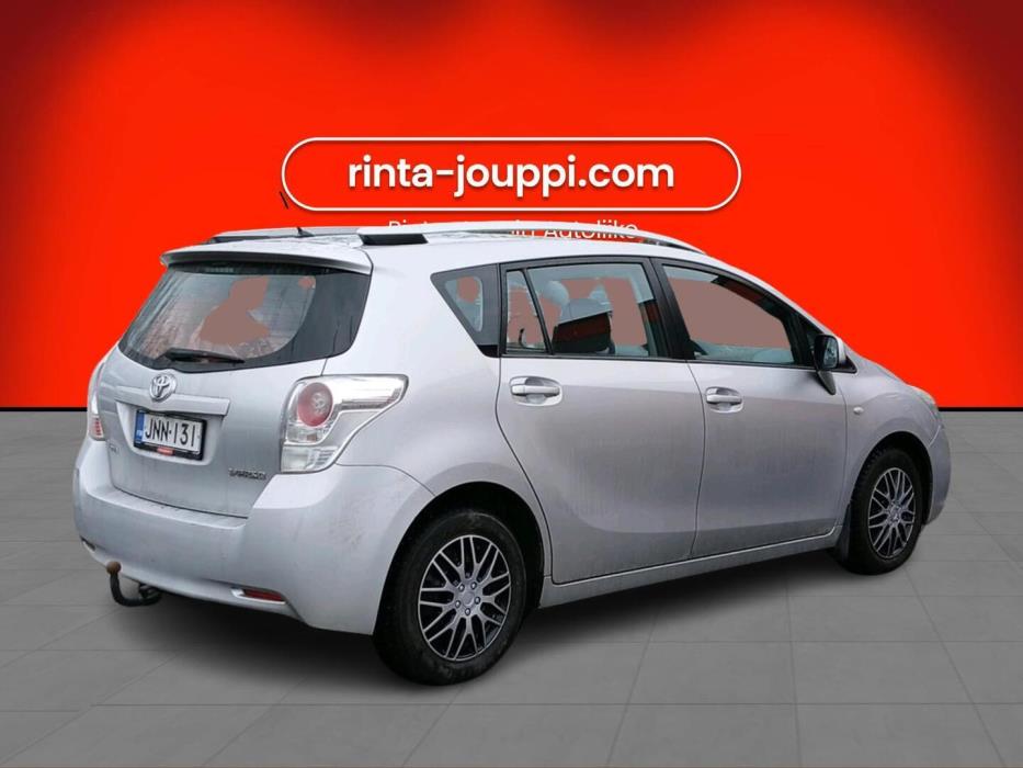 TOYOTA Verso 2010