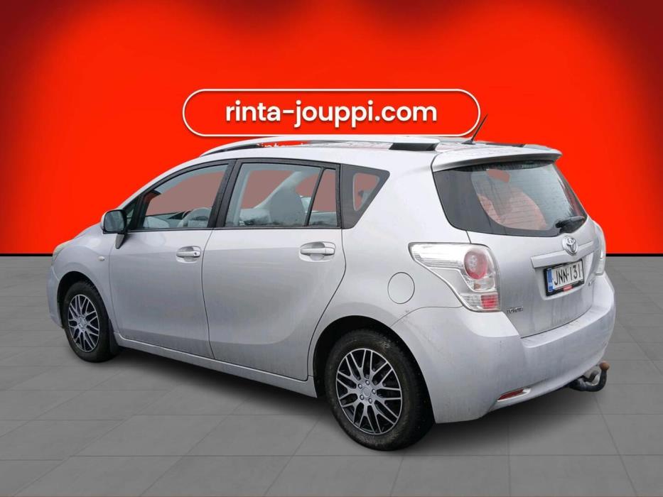 TOYOTA Verso 2010