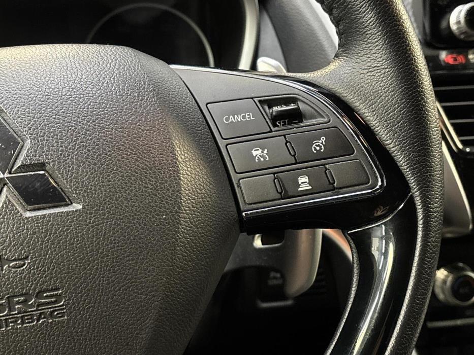 MITSUBISHI ECLIPSE CROSS 2023