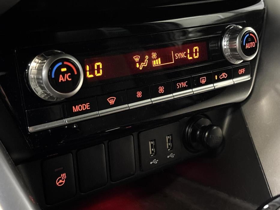 MITSUBISHI ECLIPSE CROSS 2023