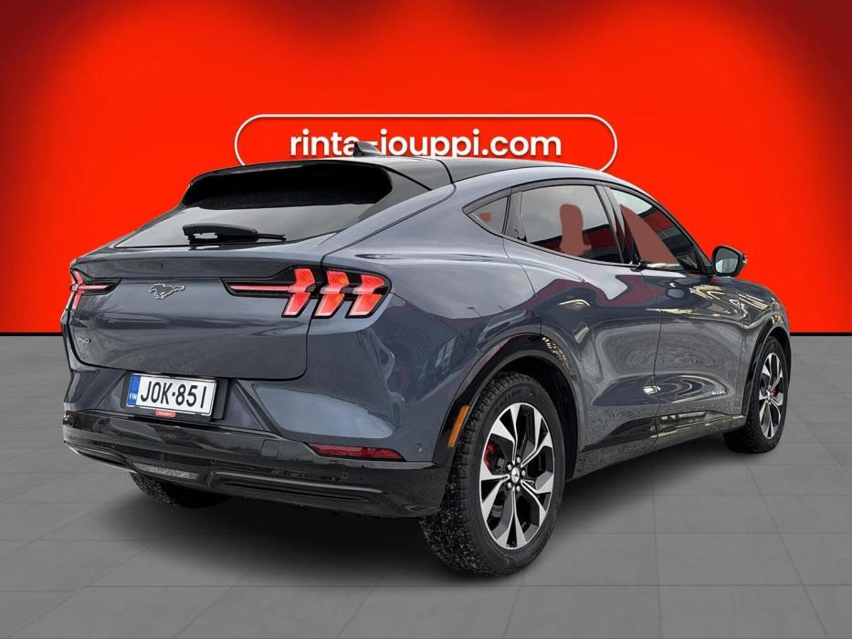 FORD MUSTANG MACH-E 2021