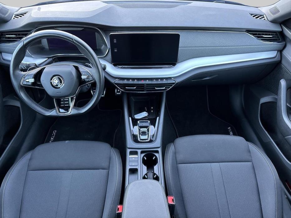 SKODA OCTAVIA 2022