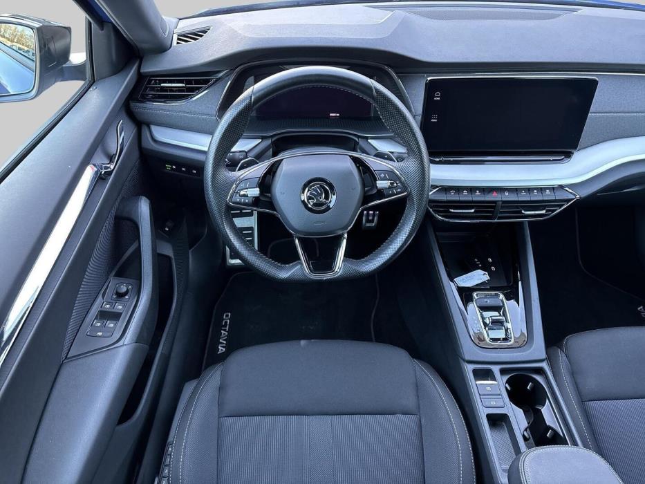 SKODA OCTAVIA 2022