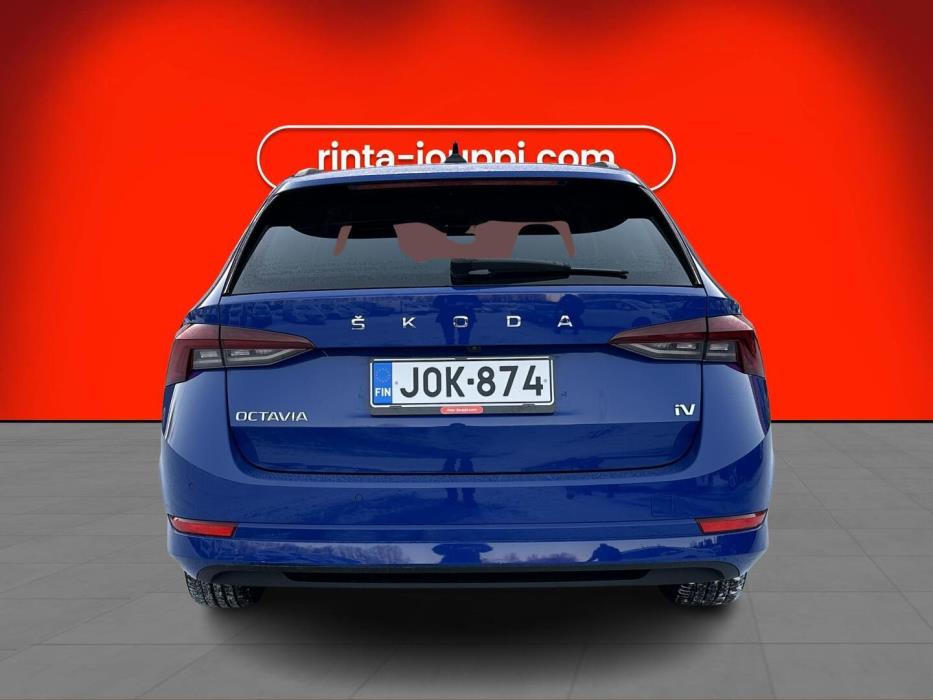 SKODA OCTAVIA 2022
